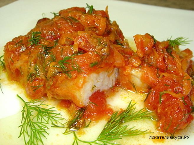Рыба с овощным соусом