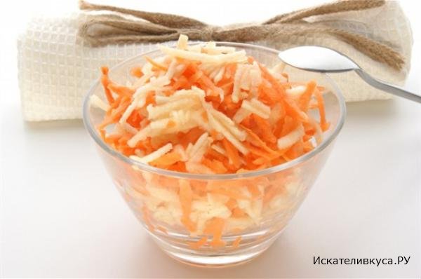 Салат с хреном, морковью и яблоками